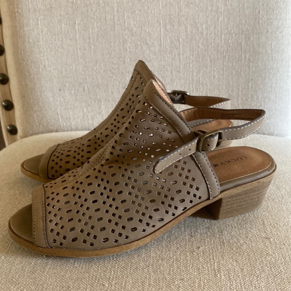 Lucky Brand Kids Girls Bardolph Peep Toe Shooties Booties Tan Taupe Size 1